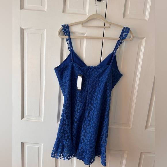 NWT LuLu’s Royal Blue Floral Appliqué Overlay Summer Mini Dress - Picture 4 of 4